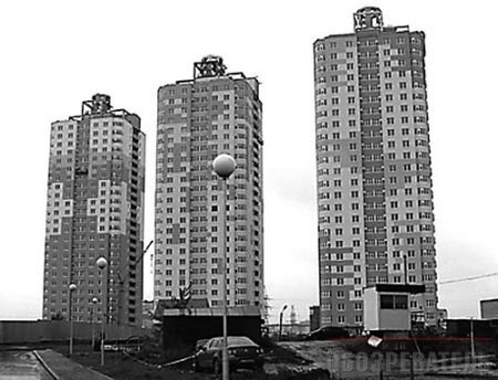 Жилой комплекс «Грибоедовский». Также Группа компаний «ПИК» пообещала построить 1 млн кв. метров жилья эконом-класса на Бахаревке (земля куплена еще в 2007 году). Начать строительство планируется в 2013 году 